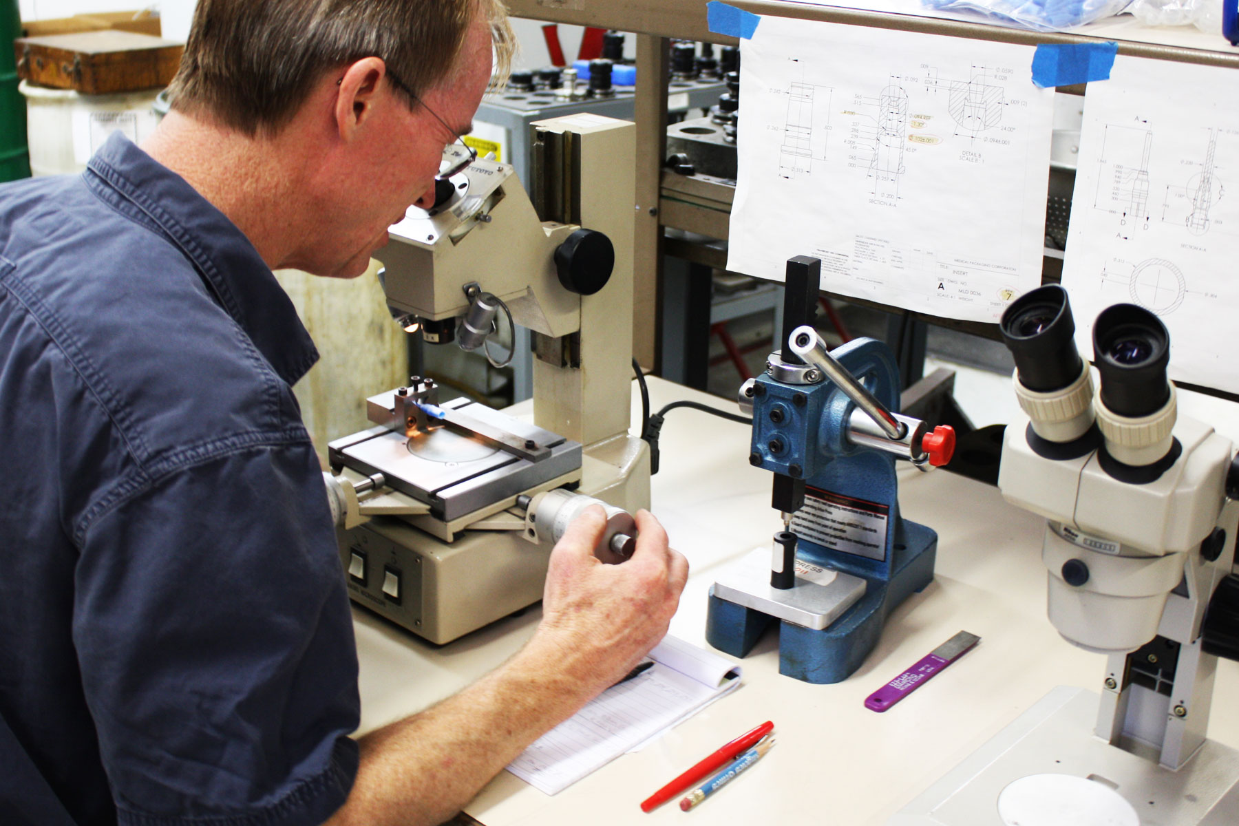 Weal Brothers plastic injection molding quality control 2